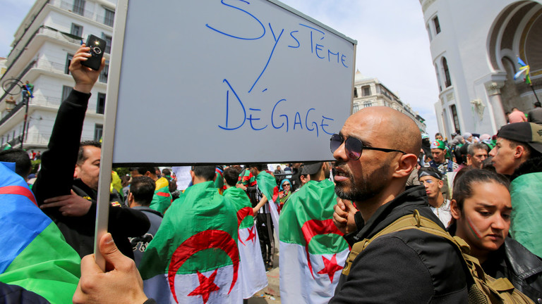الجزائر