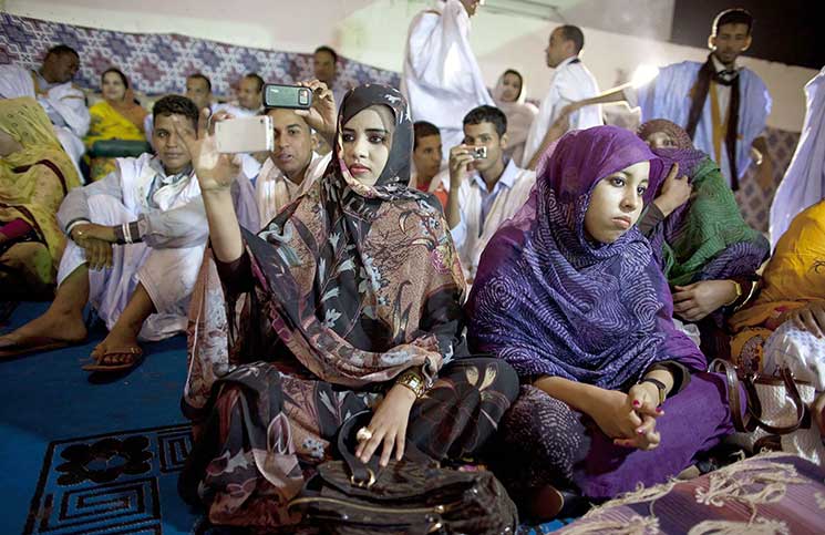 ظاهرة «العنوسة» تجتاح موريتانيا وتدفع النساء نحو القبول بتعدد الزوجات