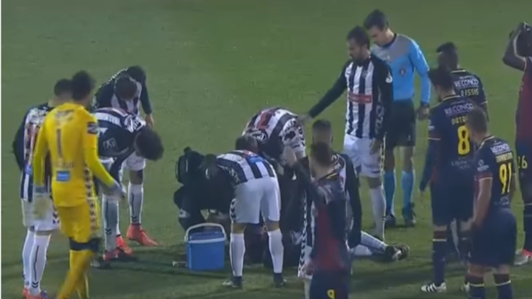لاعب جزائري ينجو بأعجوبة من موت محقق!