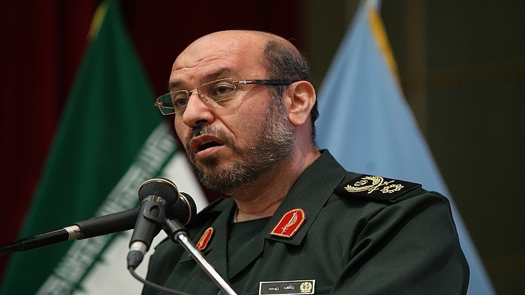 وزير الدفاع الإيراني حسين دهقان