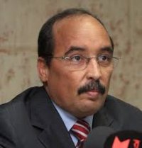 ولد عبد العزيز استقبل ابومازن مؤخرا في نواكشوط
