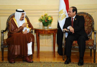 وفد مصري في زيارة مفاجئة للسعودية