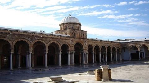 الكويت تتبرع بمليون دولار لصيانة جامع الزيتونة في تونس
