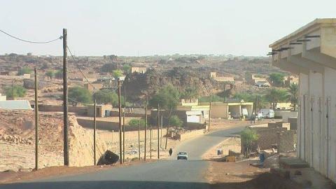 أستاذة الحوض الغربي يعلنون التوقف جزئيا عن التدريس (بيان)