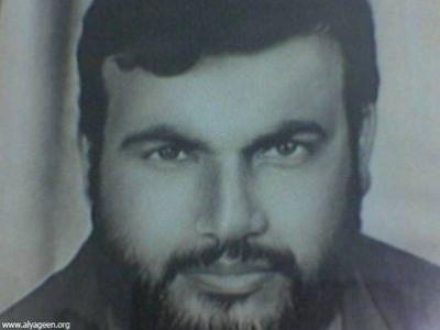 نصر الله في مطلع شبابه
