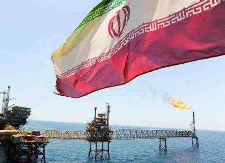 الهند تؤكد التوقف عن شراء النفط الايراني التزاما بالعقوبات الاميركية