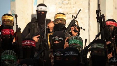 الفصائل الفلسطينية تطالب شعبها بالتوافد على الأقصى للدفاع عنه
