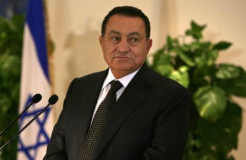 جمد القضاء السويسري أرصدة تعود ملكيتها لعائلة مبارك ومقربين منه عقب ثورة كانون الثاني - أرشيفية