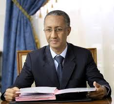 وزير المالية المنتدب يقود مسيرة لإستقبال الرئيس بتجكجه